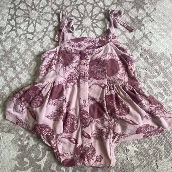 Kate Quinn Dress Bodysuit (3-6M) - Picture 2 of 3